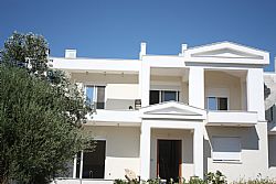 Διώροφη μεζονέτα  Λουτράκι Κορινθίας