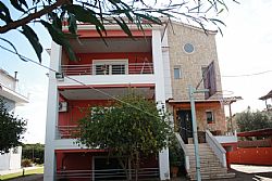 Διώροφη οικία με υπόγειο Αχαΐα 